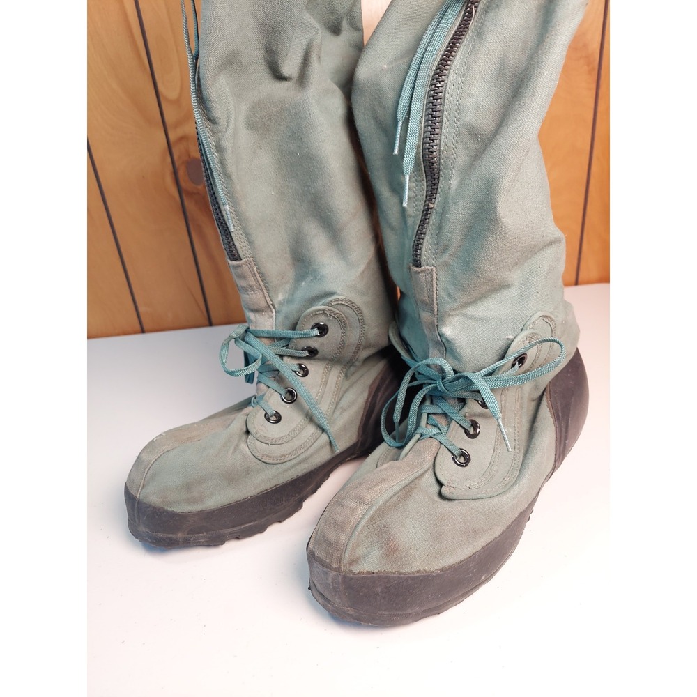 US Military Boots Extreme Cold N1B Arctic Snow Mukluks W/ Inserts Mens Small 8-9